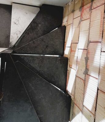 Металевий каркас для ваших гвинтових сходів